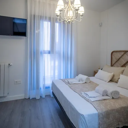 Homity Holidays - - Piedra Santa Apartamento *